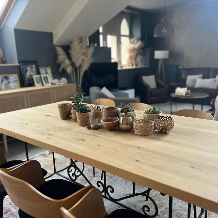 Ancienne Poste Apartment *
